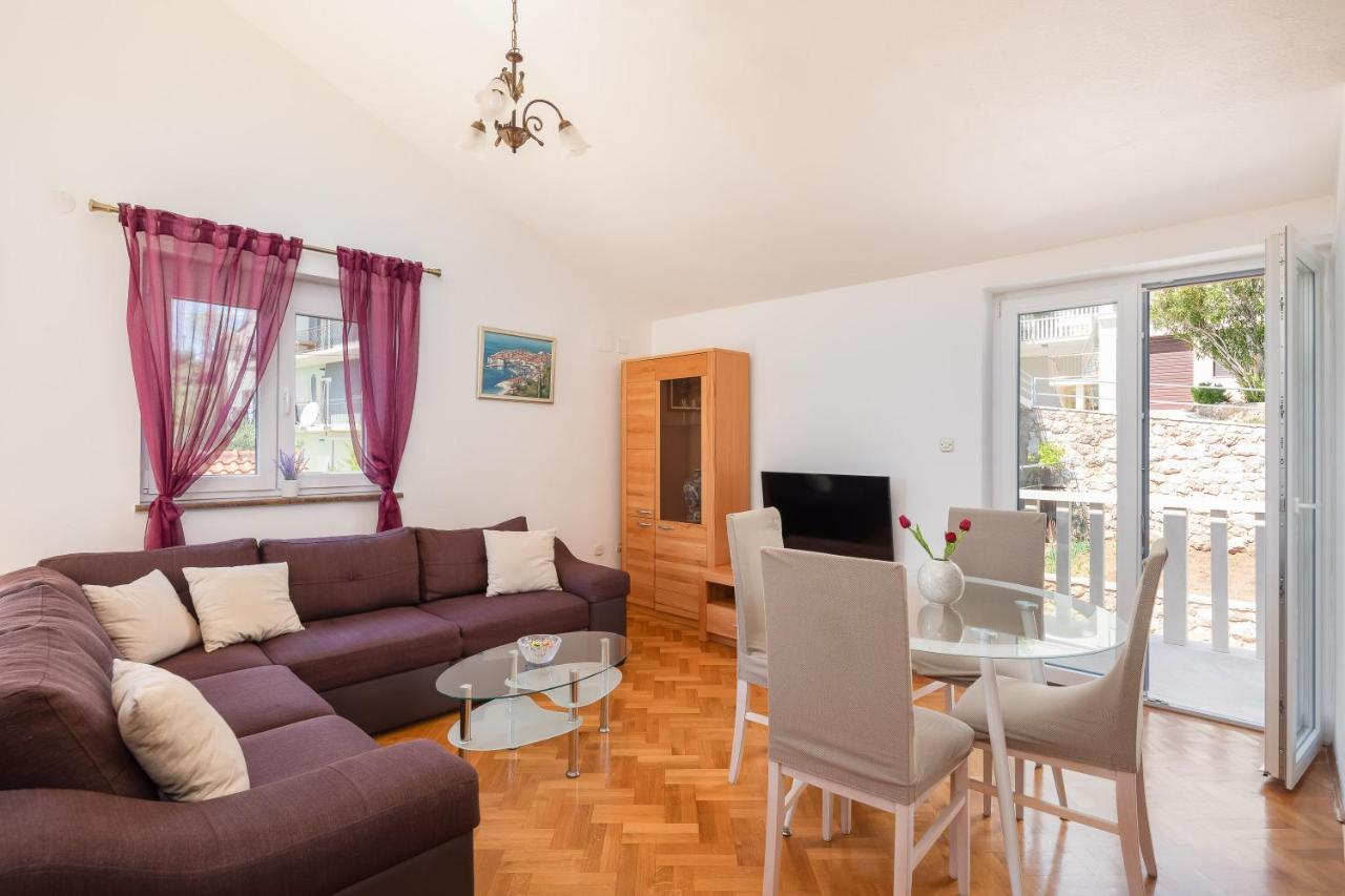 Beachfront Xxl - 2 Apartments Together - Lokva Rogoznica Esterno foto