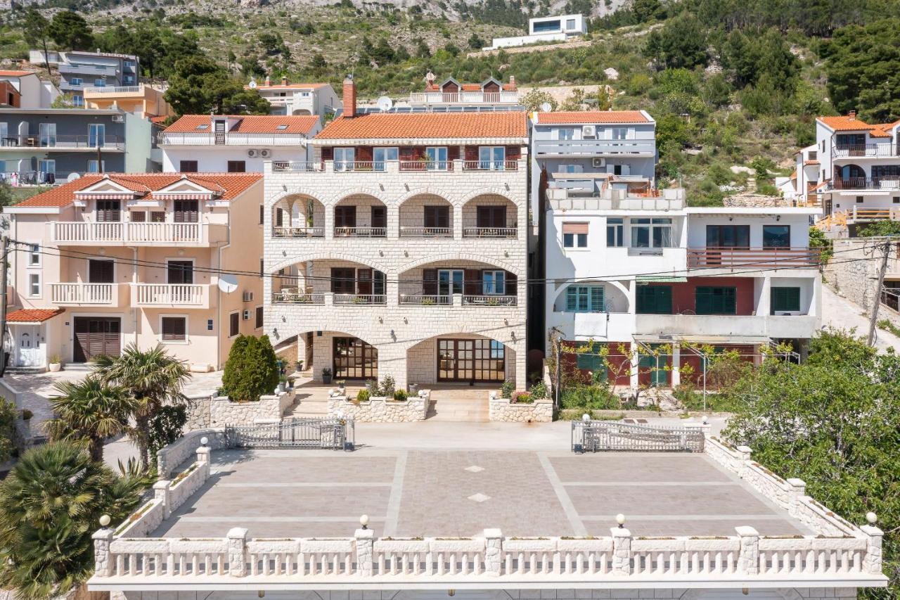 Beachfront Xxl - 2 Apartments Together - Lokva Rogoznica Esterno foto