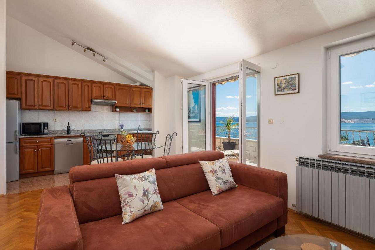 Beachfront Xxl - 2 Apartments Together - Lokva Rogoznica Esterno foto