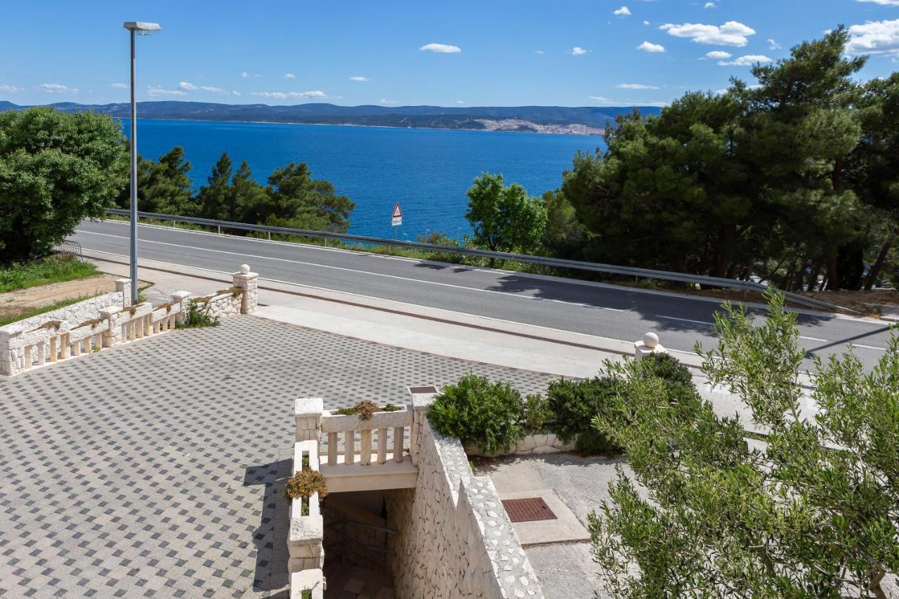 Beachfront Xxl - 2 Apartments Together - Lokva Rogoznica Esterno foto
